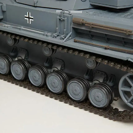 Heng Long 1/16 German Panzer IV(F2 Type) RC Medium Tank   HL-3859-1
